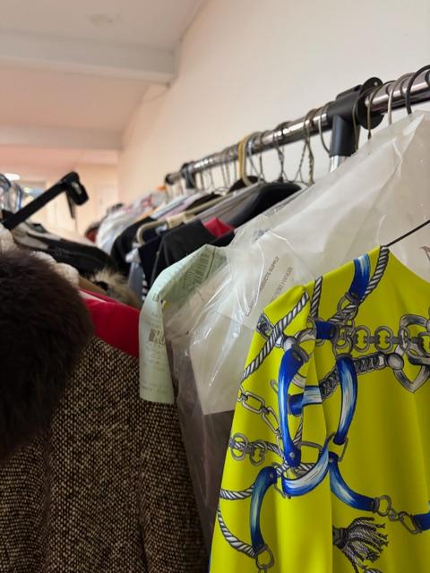 Sale Photo Thumbnail #32