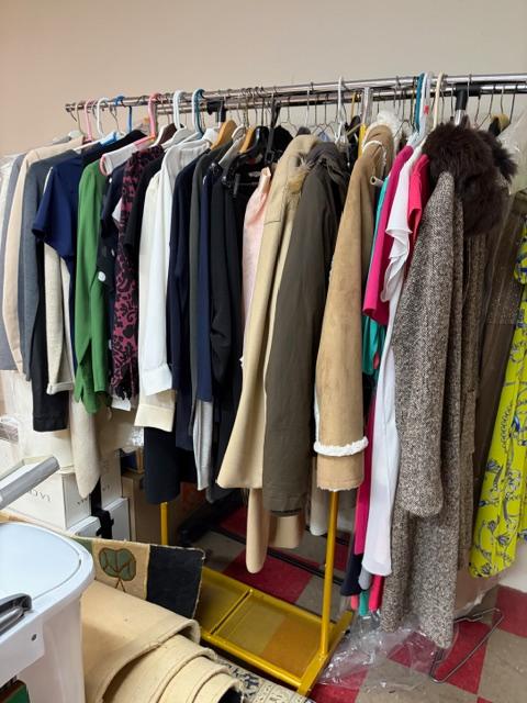 Sale Photo Thumbnail #31