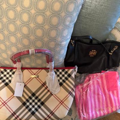 Sale Photo Thumbnail #129