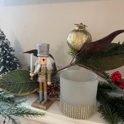 Sale Photo Thumbnail #185