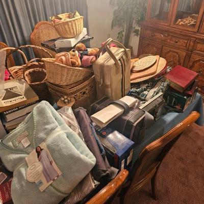 Sale Photo Thumbnail #112