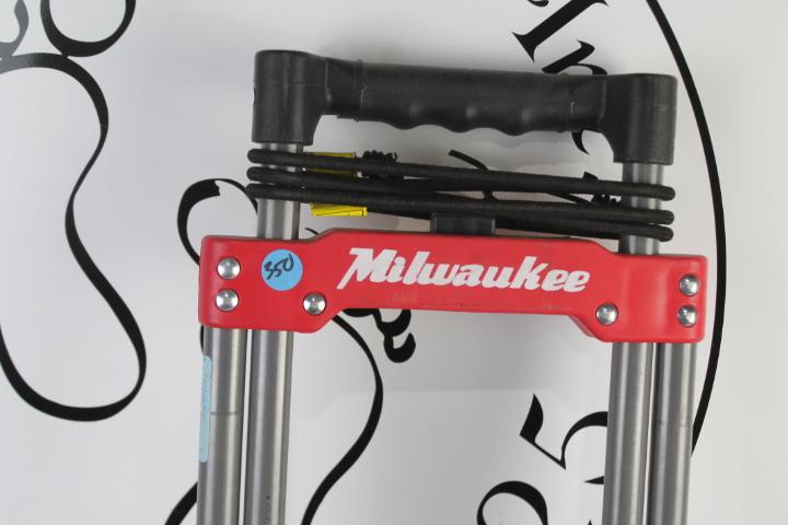 Sale Photo Thumbnail #781