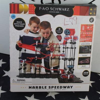 Sale Photo Thumbnail #627