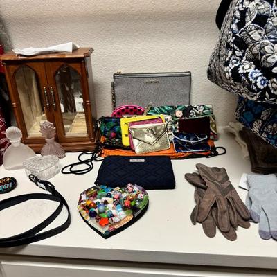 Sale Photo Thumbnail #155