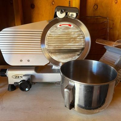 Zeny Semi-Automatic Commercial Grade Meat Slicer