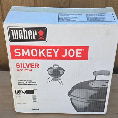 Weber Smokey Joe Charcoal Grill
