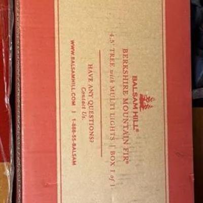 4.5ft Balsam Hill Christmas Tree With Multi-Lights