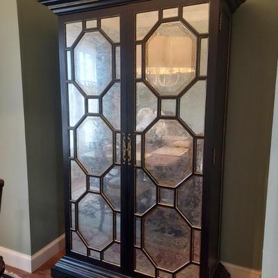 Sale Photo Thumbnail #50: Black mirrored bar/storage