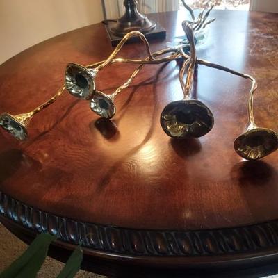 Sale Photo Thumbnail #57: Round table