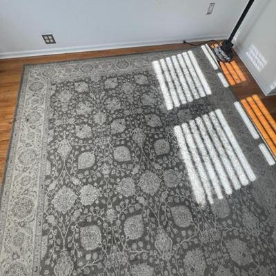 Sale Photo Thumbnail #128