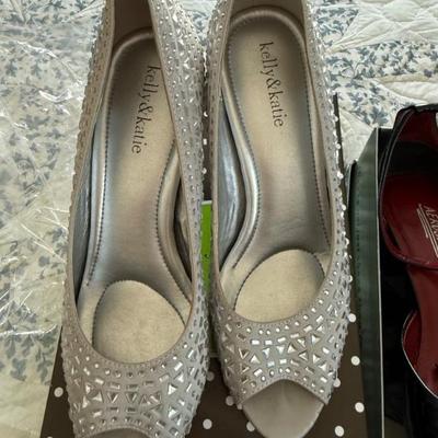 Sale Photo Thumbnail #101