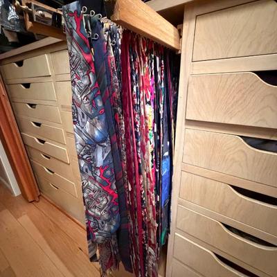 Sale Photo Thumbnail #99