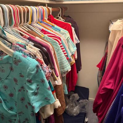 Sale Photo Thumbnail #200