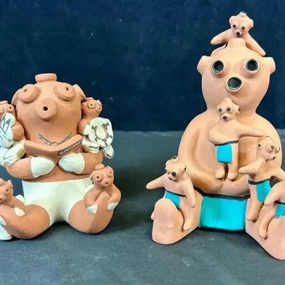 Pueblo ‘Mudhead’ Storyteller Figurines (2)