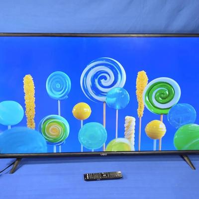 Vizio HD 1080p 43" Smart TV W/Remote 