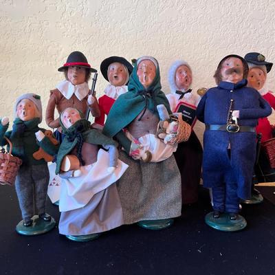 Byers’ Choice Carolers - Mixed Theme