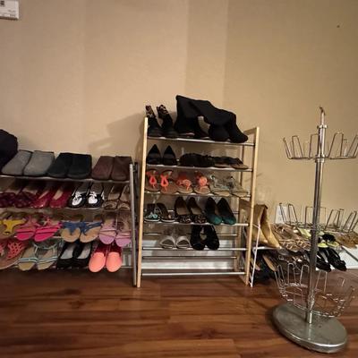 Women’s Shoes (9-10) And Racks Lot 2