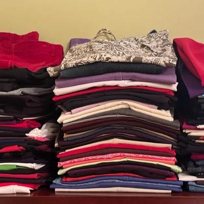 HUGE Women’s Lot Of Pants 