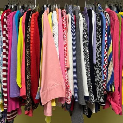 HUGE Lot Of Women’s Mid Length Sleeve