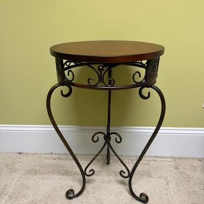 Ornate Wrought Iron And Wood Accent end Table