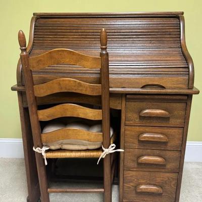 Antique Oak Roll Top Desk With Chair 
