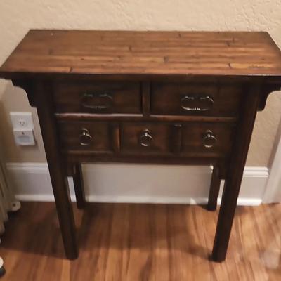 Hooker Furniture Side Table 