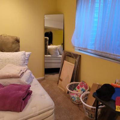 Sale Photo Thumbnail #101