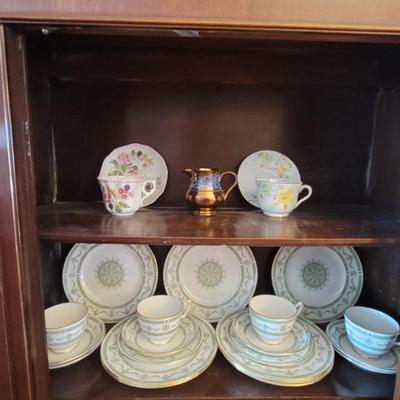 Sale Photo Thumbnail #340