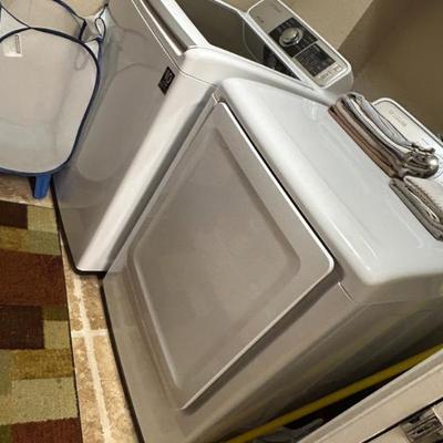 Sale Photo Thumbnail #16: Electric dryer