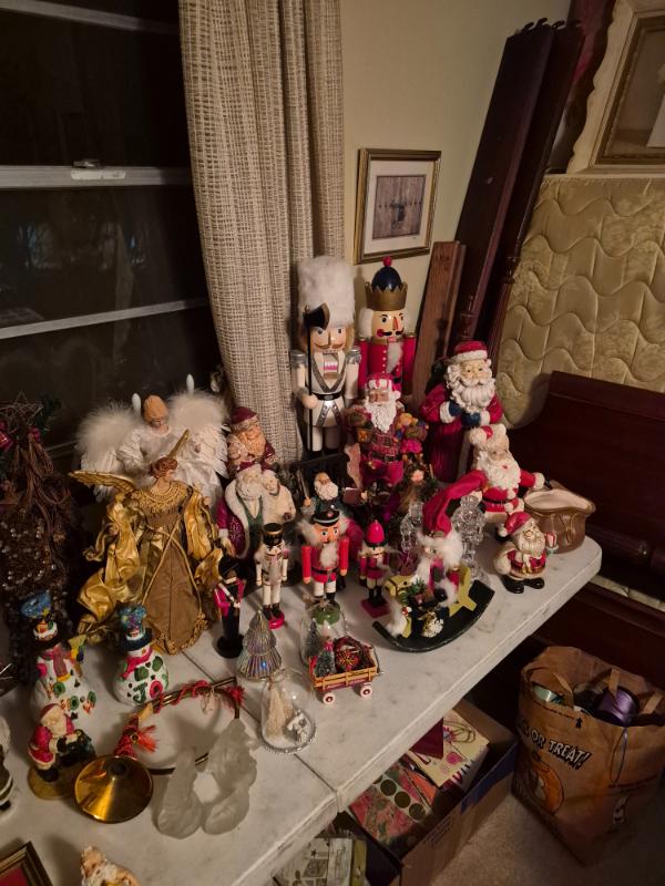 Sale Photo Thumbnail #4