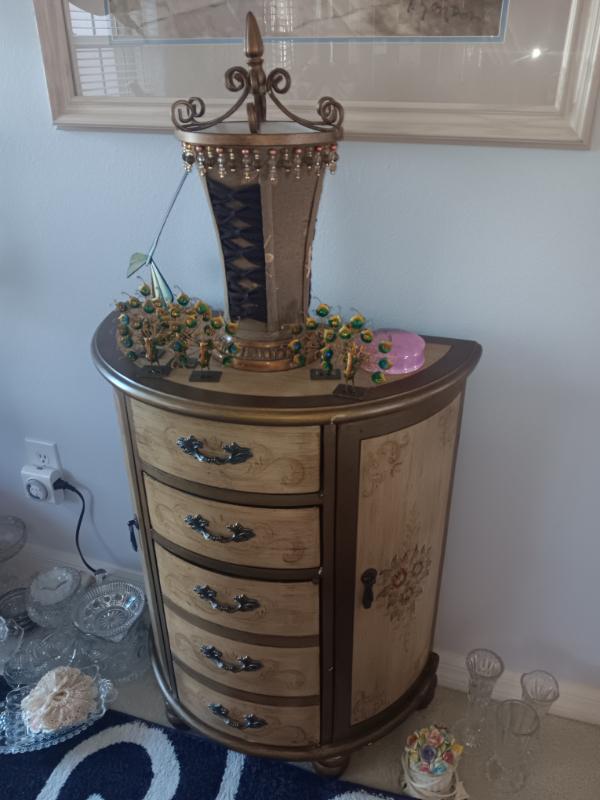 Sale Photo Thumbnail #21