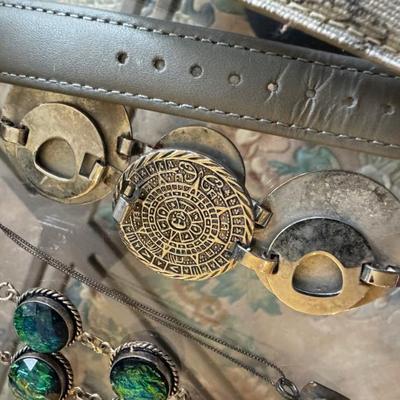 Sale Photo Thumbnail #333