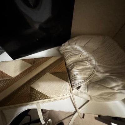 Sale Photo Thumbnail #266