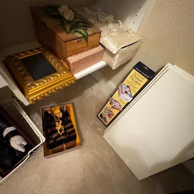 Sale Photo Thumbnail #259