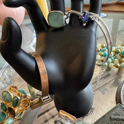 Sale Photo Thumbnail #336