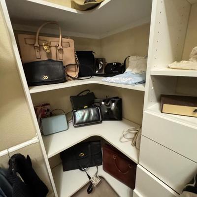 Sale Photo Thumbnail #257