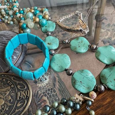 Sale Photo Thumbnail #338