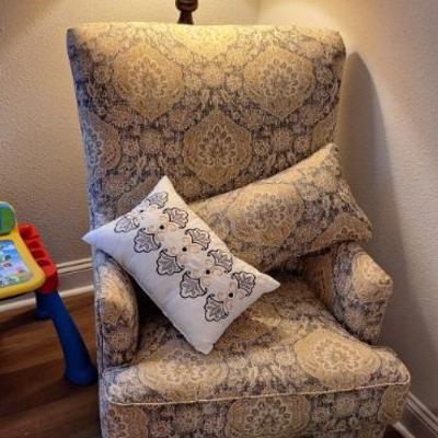 Sale Photo Thumbnail #84