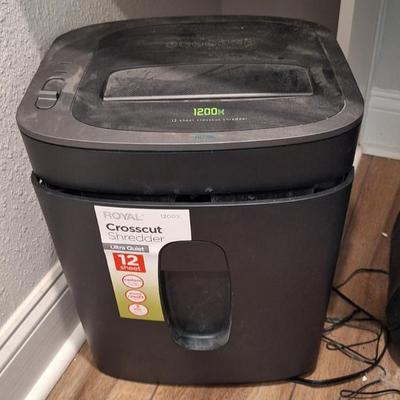 Sale Photo Thumbnail #100