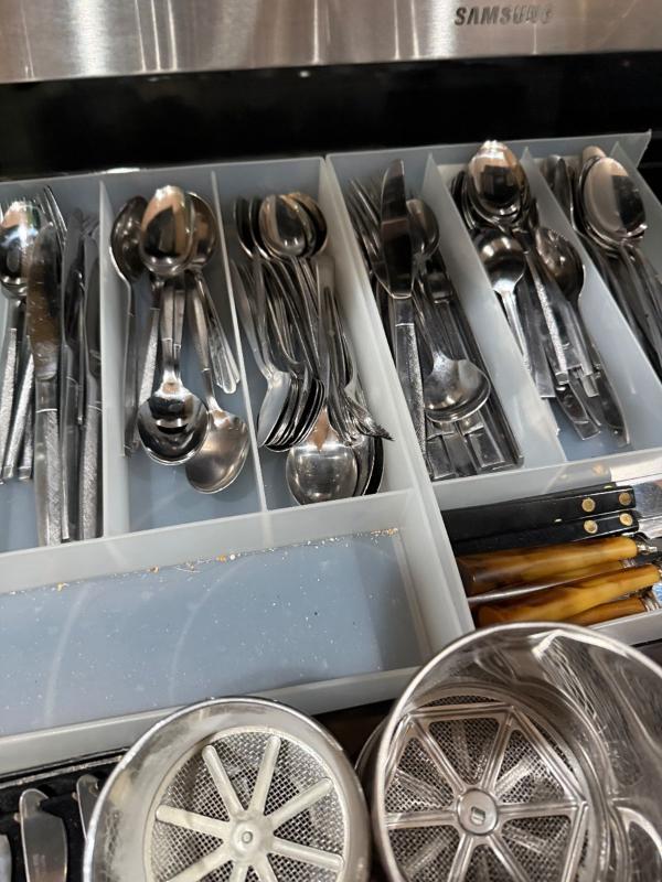 Sale Photo Thumbnail #11