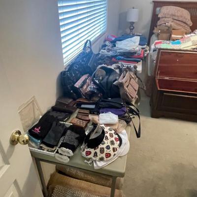 Sale Photo Thumbnail #34