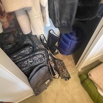 Sale Photo Thumbnail #19