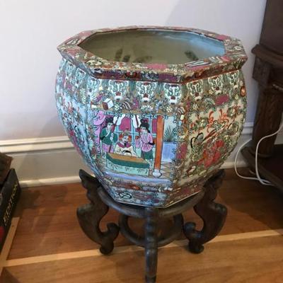 Sale Photo Thumbnail #10: Chinese koi bowl/flower pot