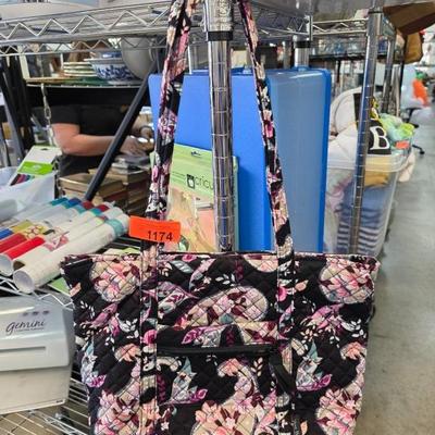 Sale Photo Thumbnail #184