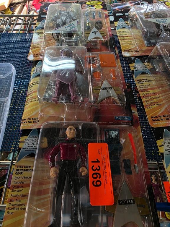 Sale Photo Thumbnail #381