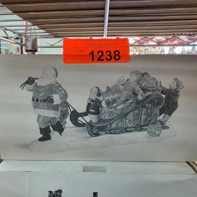 Sale Photo Thumbnail #250