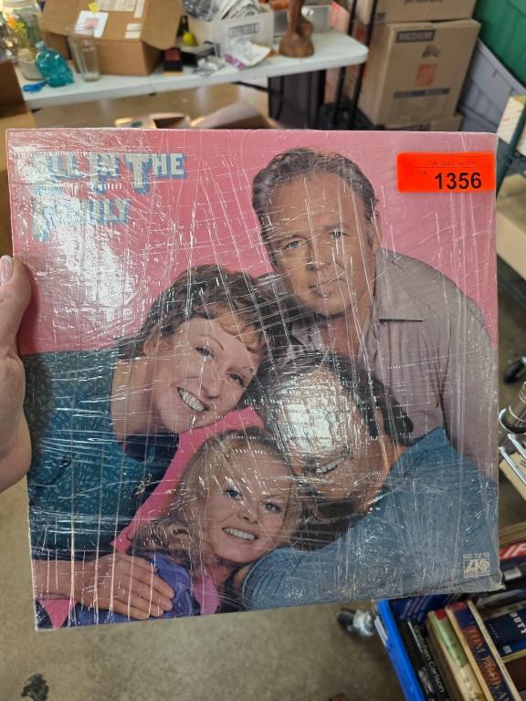 Sale Photo Thumbnail #368