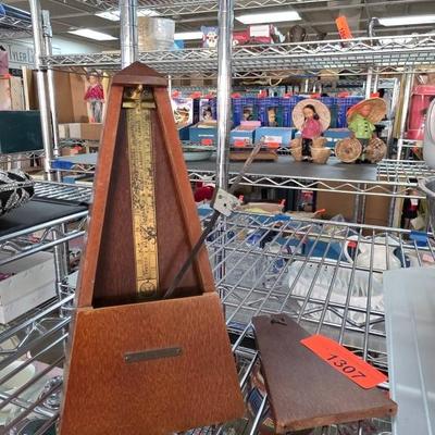 Sale Photo Thumbnail #319