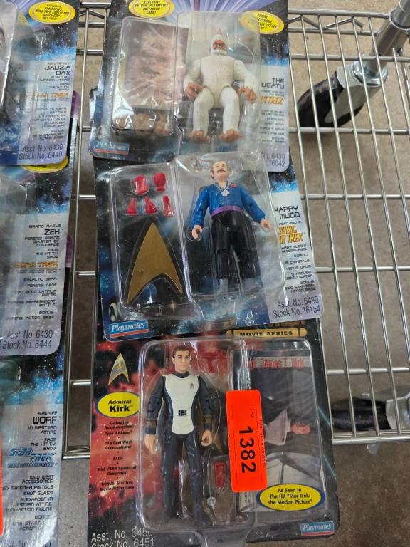 Sale Photo Thumbnail #394