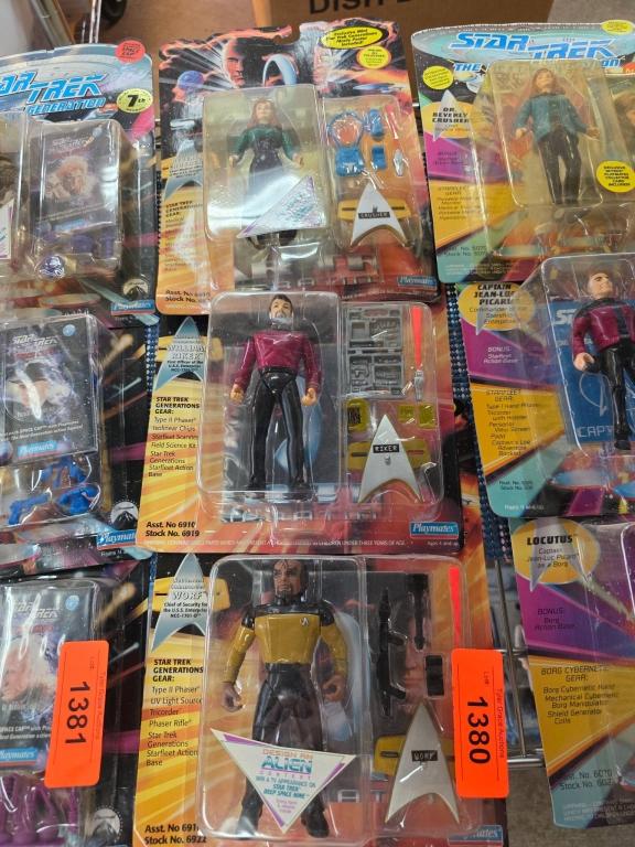 Sale Photo Thumbnail #392